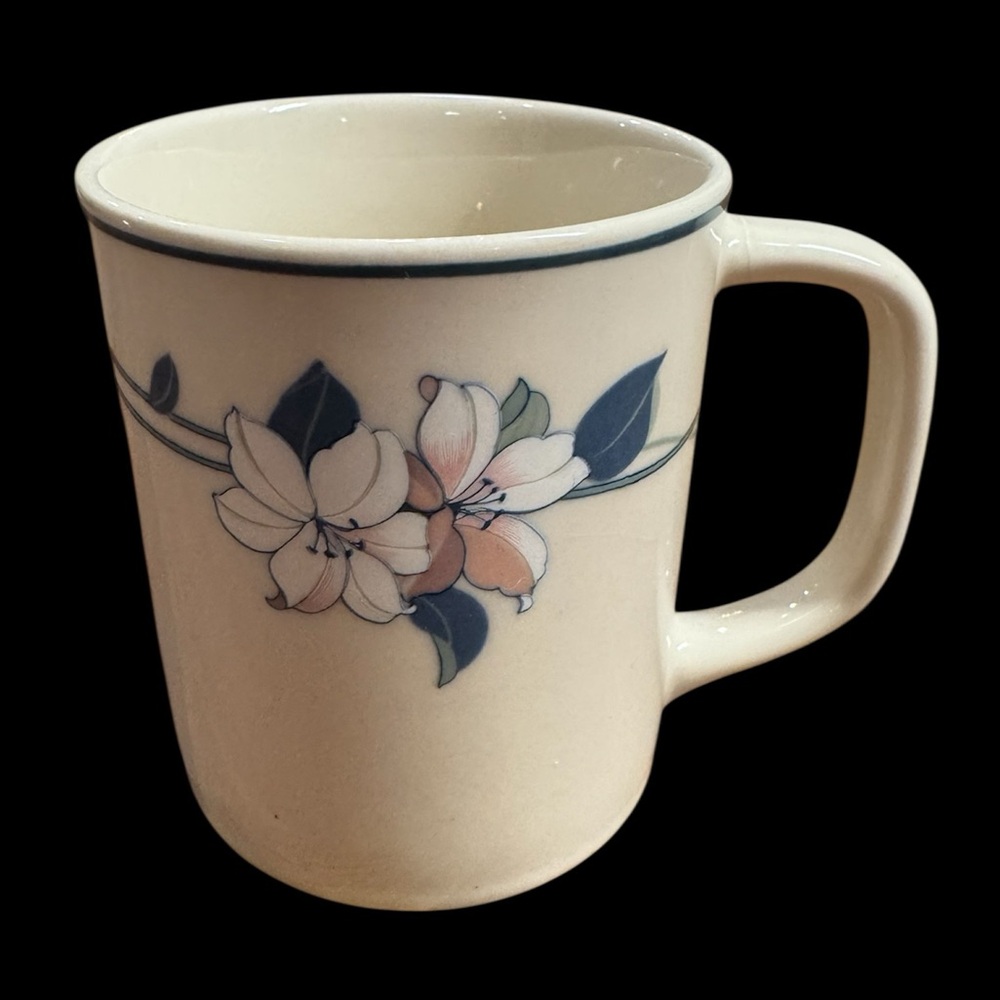 Vintage 80’s Elegant Floral Ceramic Mug - Echo Brand